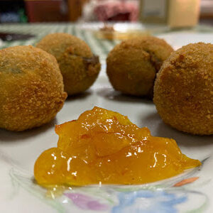 casa chiqui croquetas de bacalao