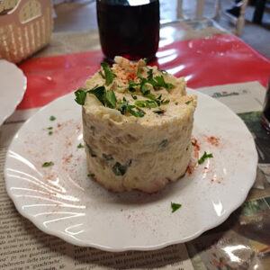 ensaladilla en guachinche ramon