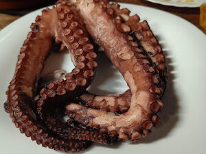 plato de pulpo en el guachinche ramon